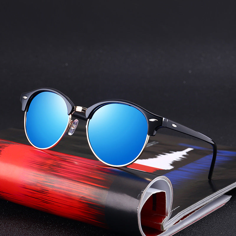 Polarized Metal Glasses